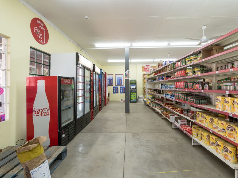 Retail for sale in McGregor - Photo 9