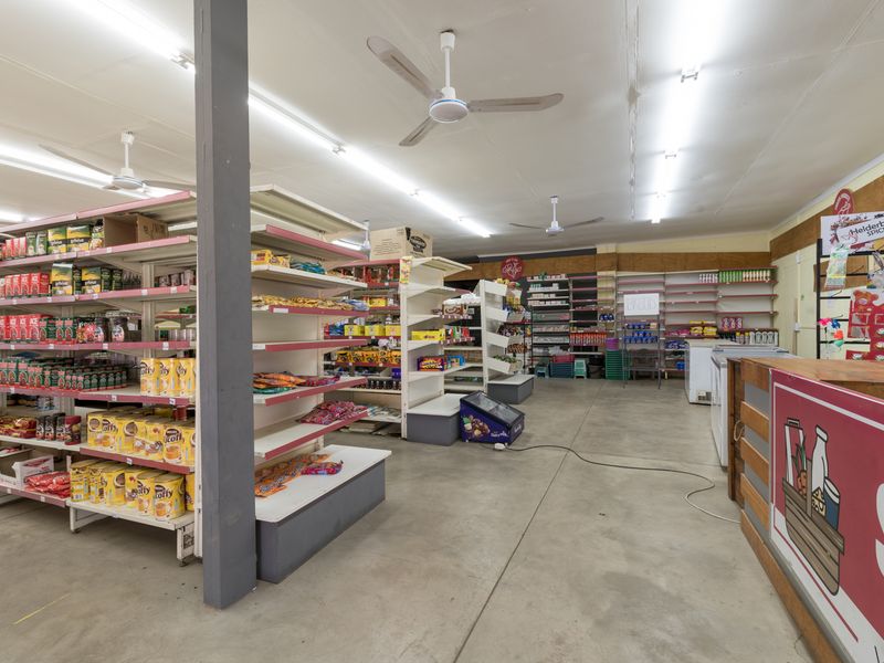 Retail for sale in McGregor - Photo 8