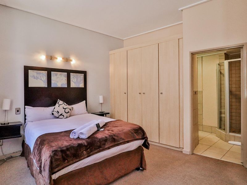 Apartment For Sale in Marshalltown, Johannesburg, Gauteng - Photo 5