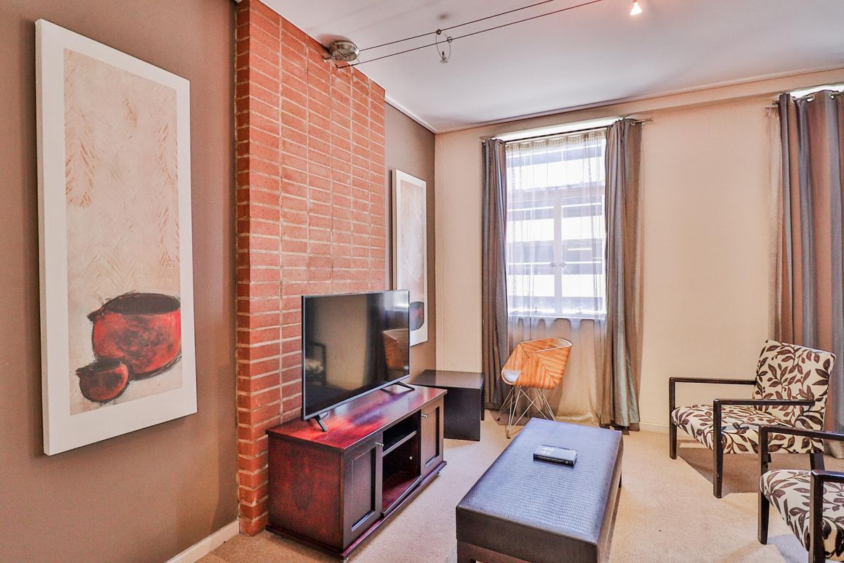 Apartment For Sale in Marshalltown, Johannesburg, Gauteng - Photo 3