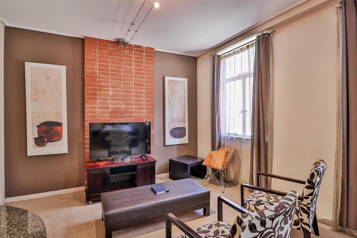 Apartment For Sale in Marshalltown, Johannesburg, Gauteng - Photo 4