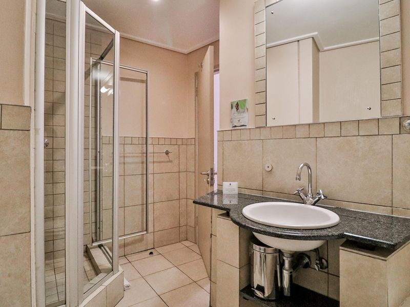 Apartment For Sale in Marshalltown, Johannesburg, Gauteng - Photo 10