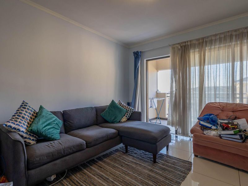 Apartment For Sale in Noordwyk, Midrand, Gauteng - Photo 9