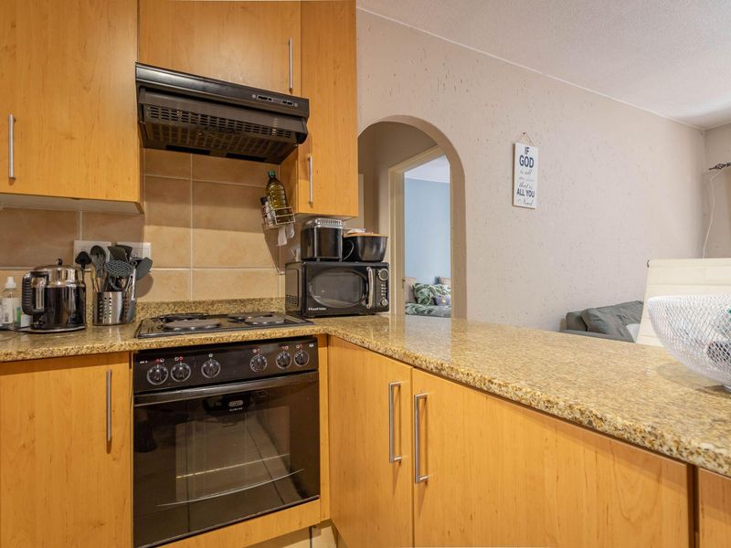 Apartment For Sale in Lonehill, Sandton, Gauteng - Photo 7