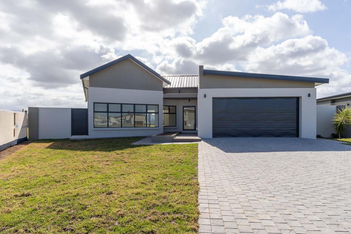 Newly built 3 Bedroom house for sale in Le Grand - direct from developer no Transfer Fees! - Photo 2