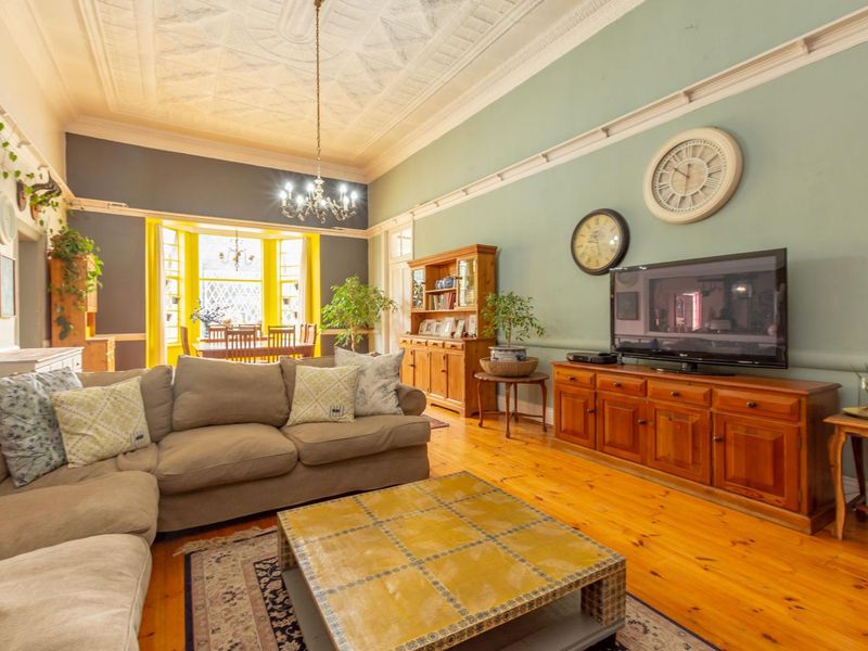 A timeless classic set in the Heart of Heidelberg Central - Photo 7