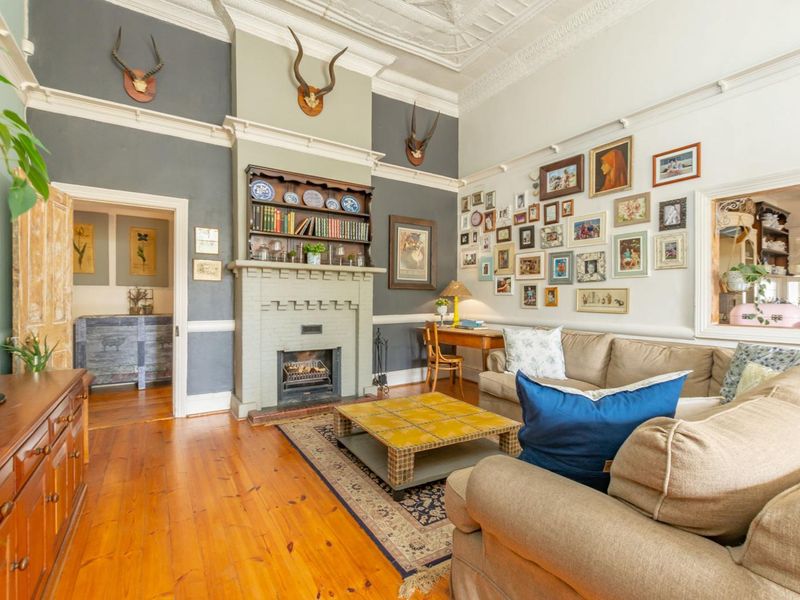 A timeless classic set in the Heart of Heidelberg Central - Photo 6