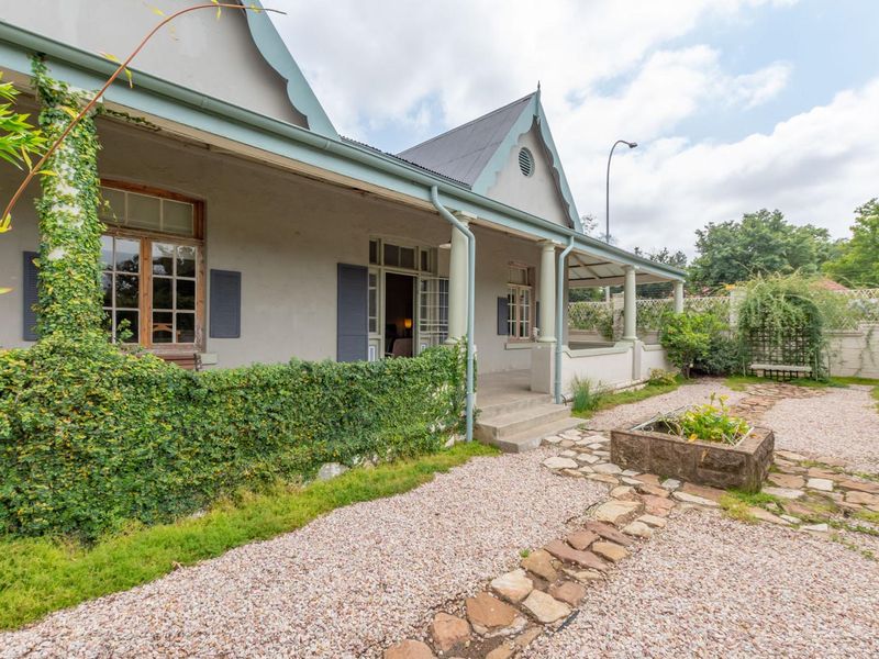 A timeless classic set in the Heart of Heidelberg Central - Photo 2