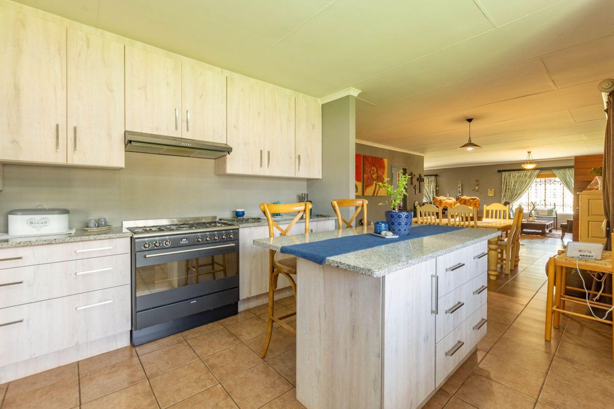 Farm For Sale in Buffelspoort Eco Estate, Modimolle, Limpopo - Photo 5