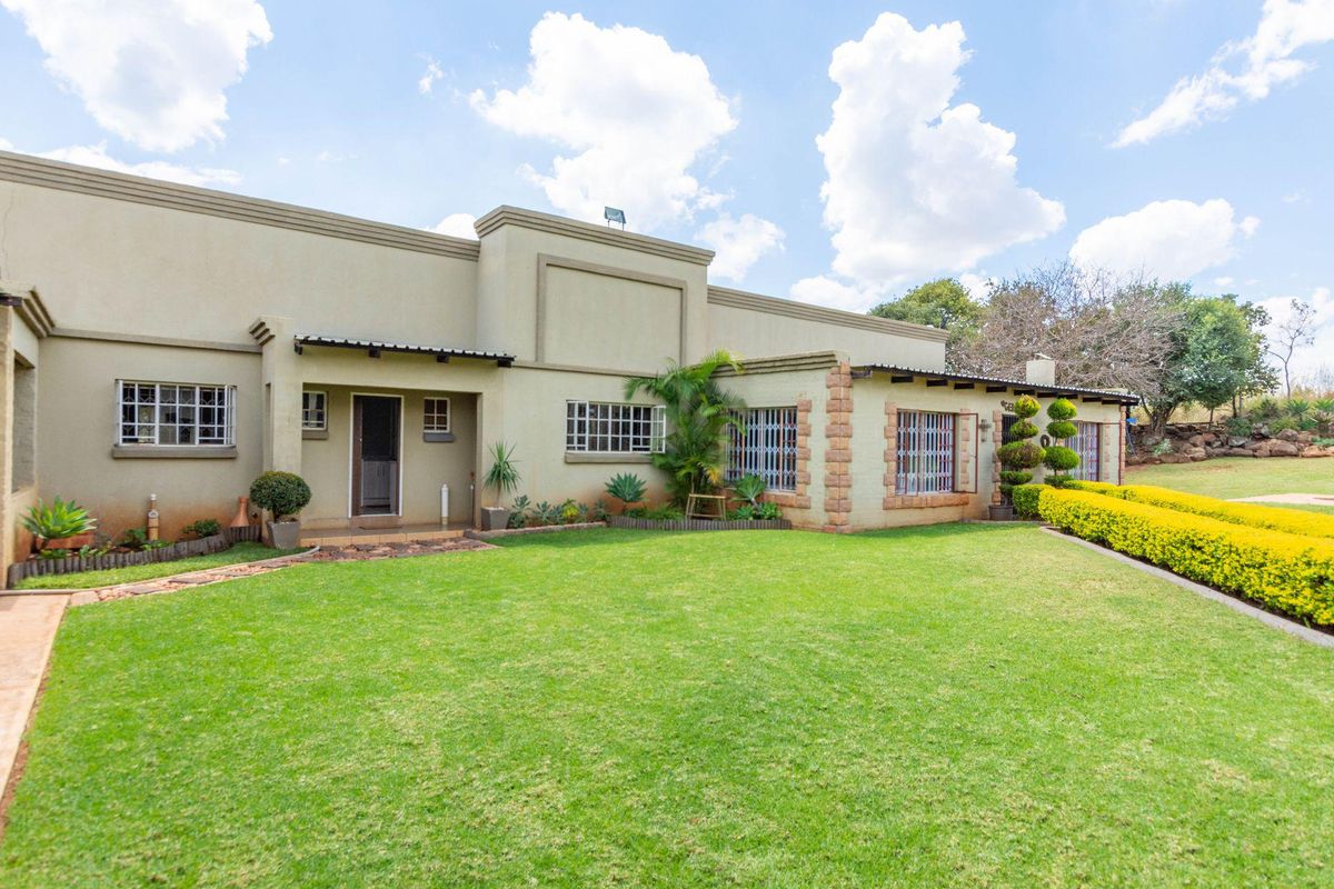 Farm For Sale in Buffelspoort Eco Estate, Modimolle, Limpopo - Photo 2