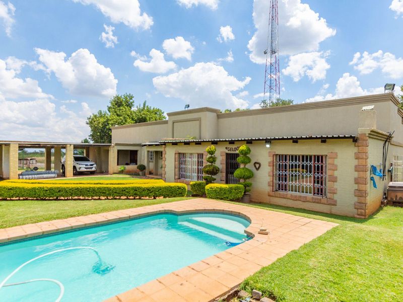 Farm For Sale in Buffelspoort Eco Estate, Modimolle, Limpopo - Photo 1