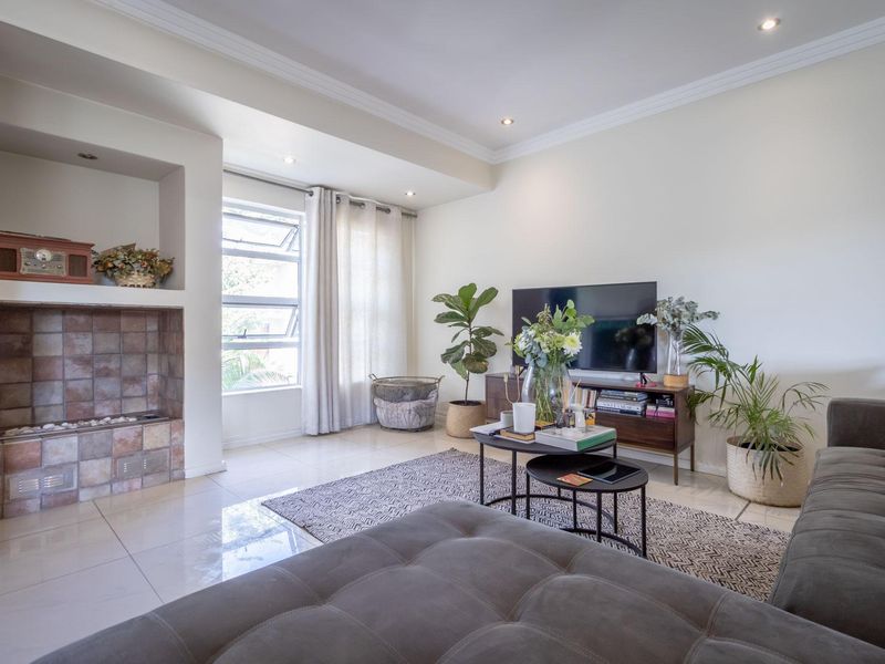 Apartment For Sale in Westcliff, Johannesburg, Gauteng - Photo 5