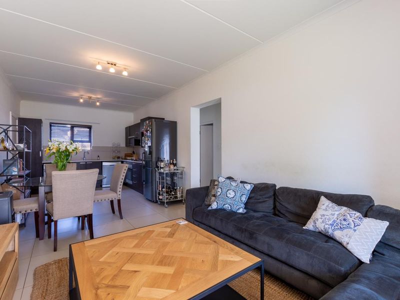 Apartment For Sale in Dainfern, Sandton, Gauteng - Photo 6