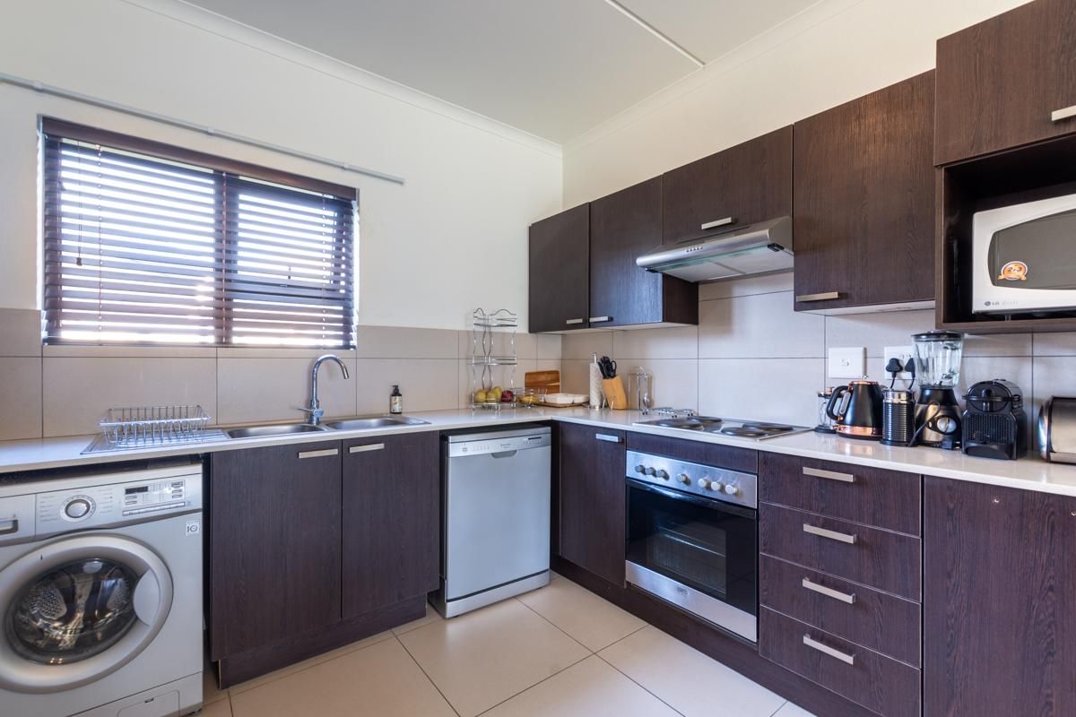 Apartment For Sale in Dainfern, Sandton, Gauteng - Photo 3
