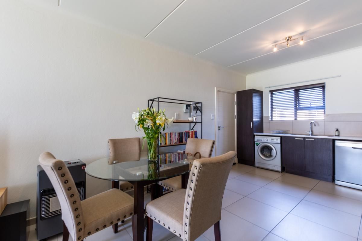 Apartment For Sale in Dainfern, Sandton, Gauteng - Photo 4