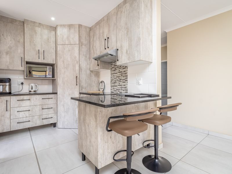 House For Sale in Waterkloof AH, Rustenburg, North West - Photo 9