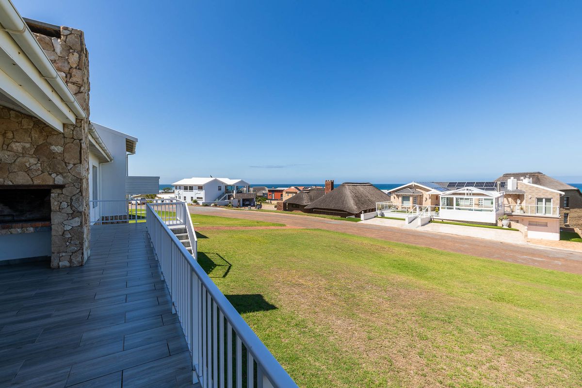 House For Sale in Jongensfontein, Stilbaai, Western Cape - Photo 5