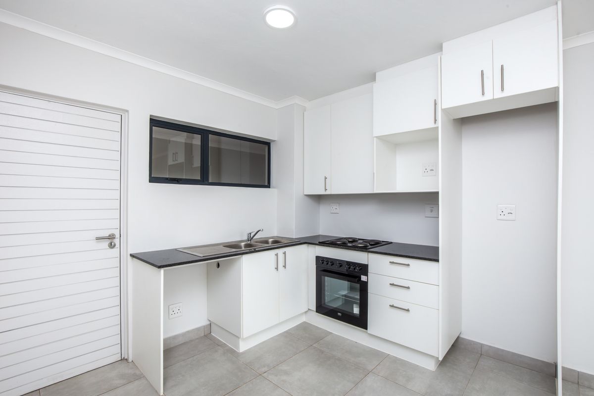 Apartment For Sale in Lincoln Meade, Pietermaritzburg, KwaZulu Natal - Photo 4