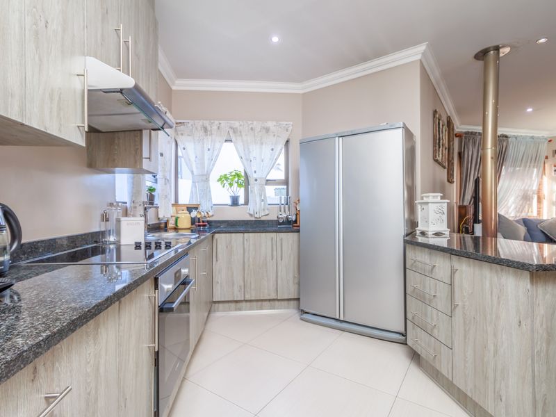 House For Sale in Homes Haven, Krugersdorp, Gauteng - Photo 5