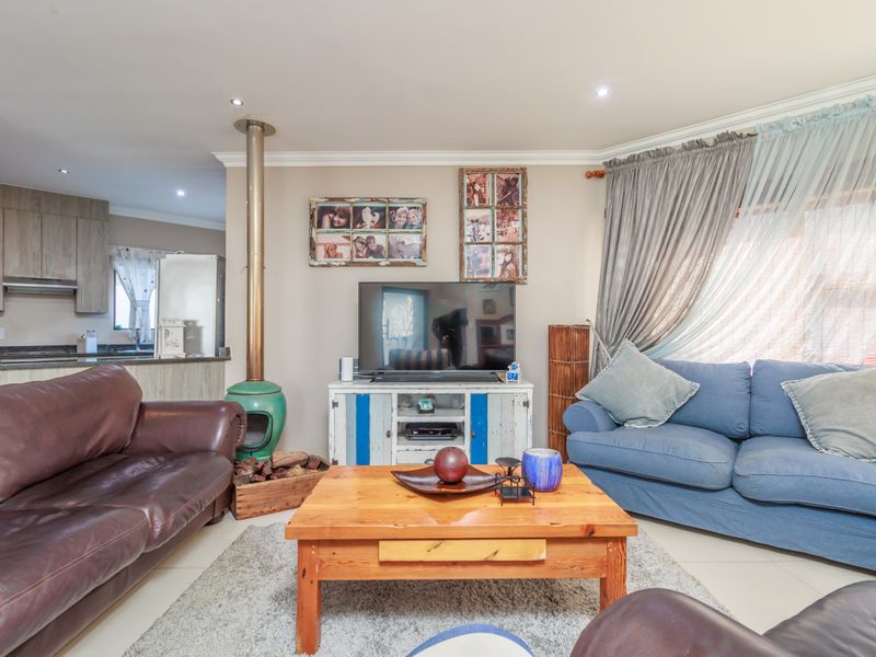 House For Sale in Homes Haven, Krugersdorp, Gauteng - Photo 4