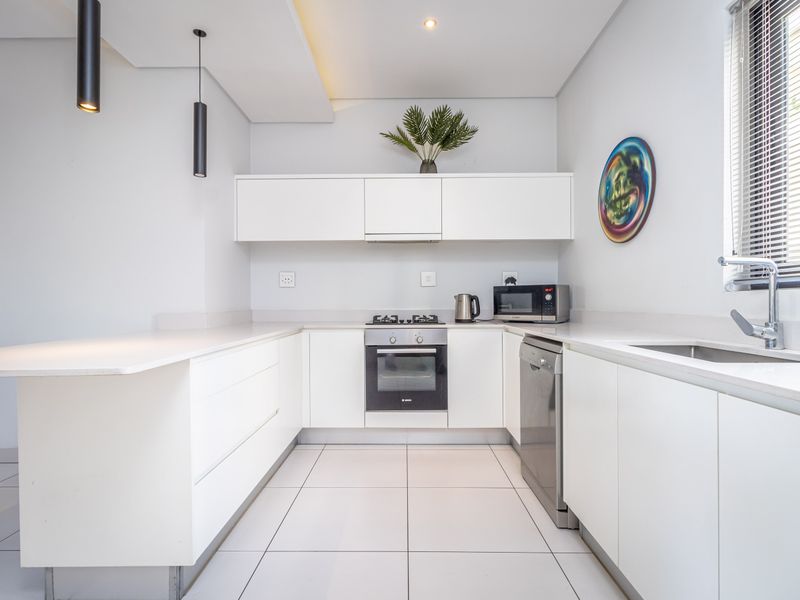 Apartment For Sale in Dunkeld, Johannesburg, Gauteng - Photo 7