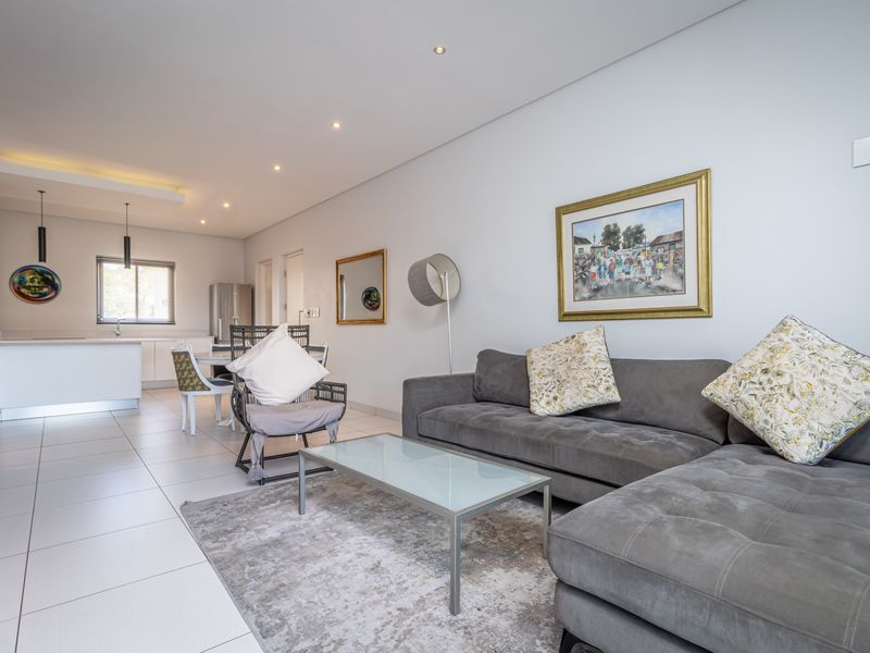 Apartment For Sale in Dunkeld, Johannesburg, Gauteng - Photo 2