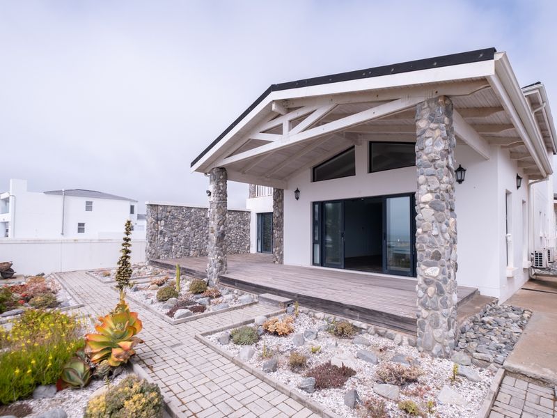 House For Sale in Sandy Point Beach Estate, Sandy Point, St Helena Bay, Western Cape - Photo 2