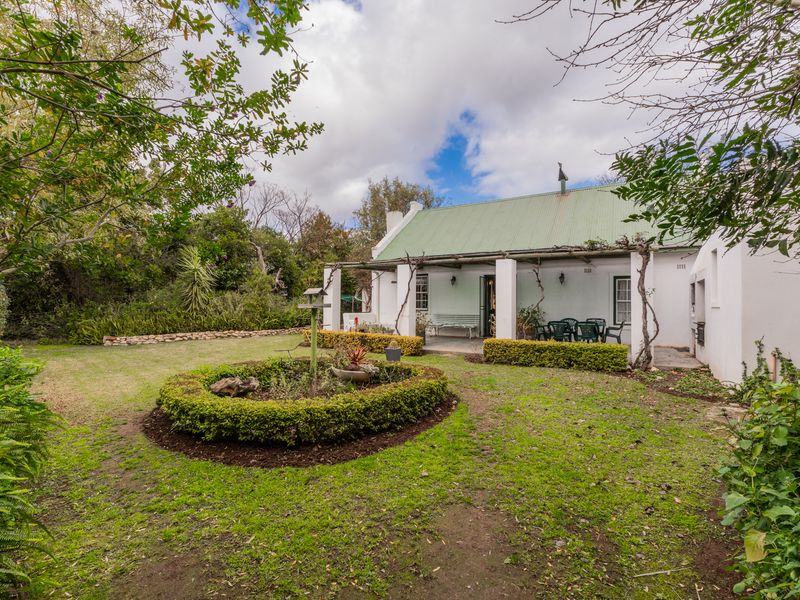 House For Sale in McGregor, Western Cape - Photo 5