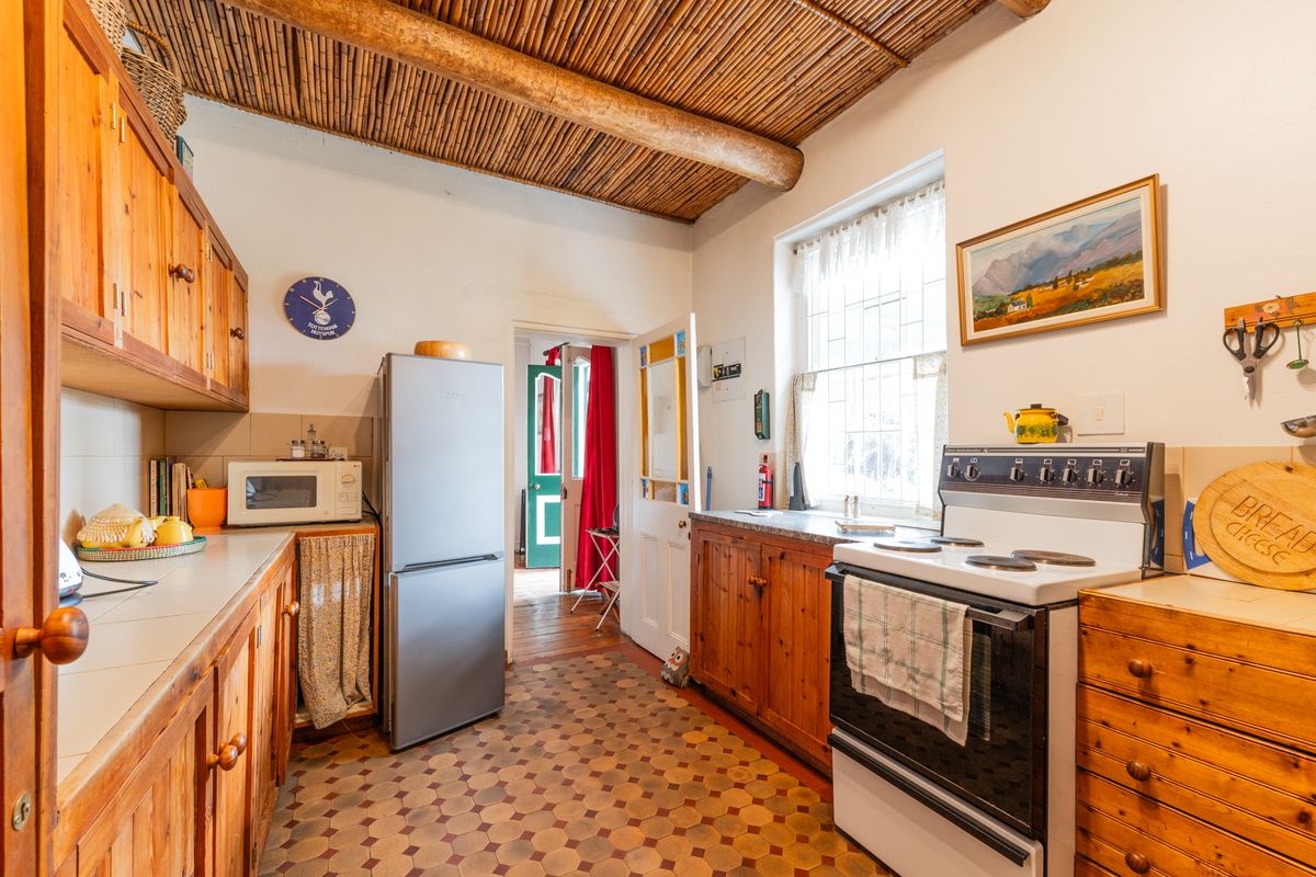 House For Sale in McGregor, Western Cape - Photo 3