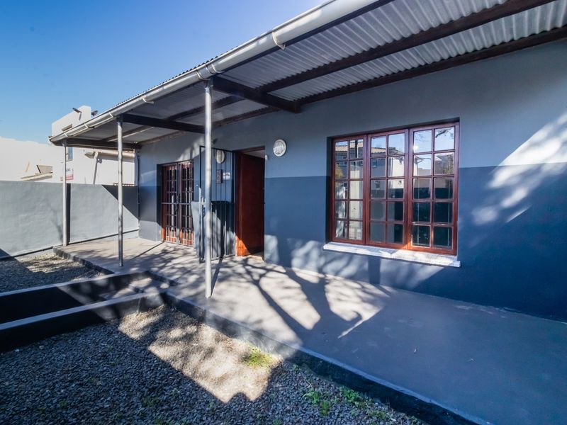 Office For Sale in Southernwood, East London, Eastern Cape - Photo 2