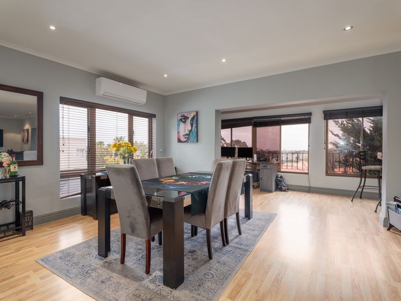 House for sale in Somerset West - Photo 8