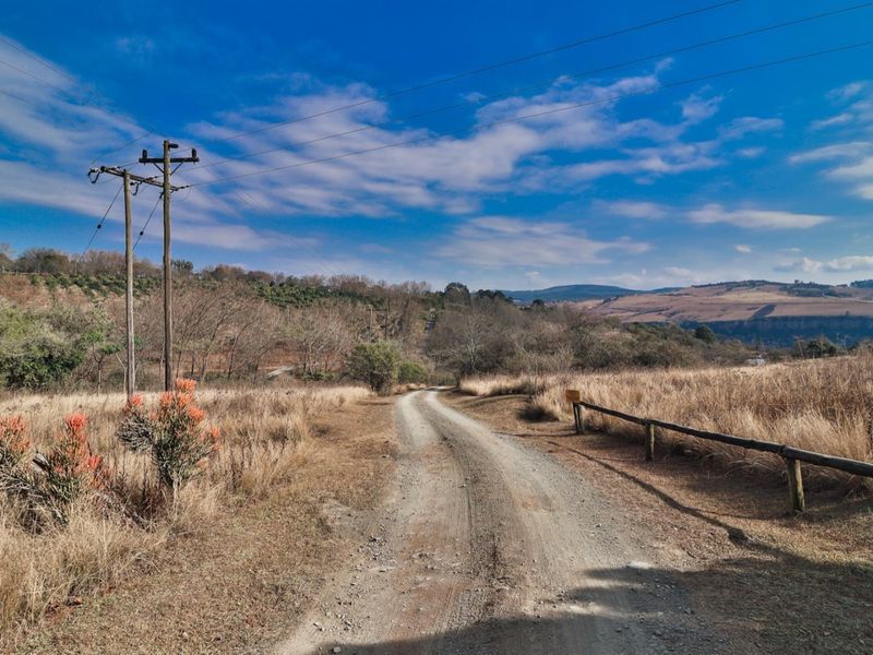 Small Holding For Sale in Hilton Rural, Hilton, KwaZulu Natal - Photo 2