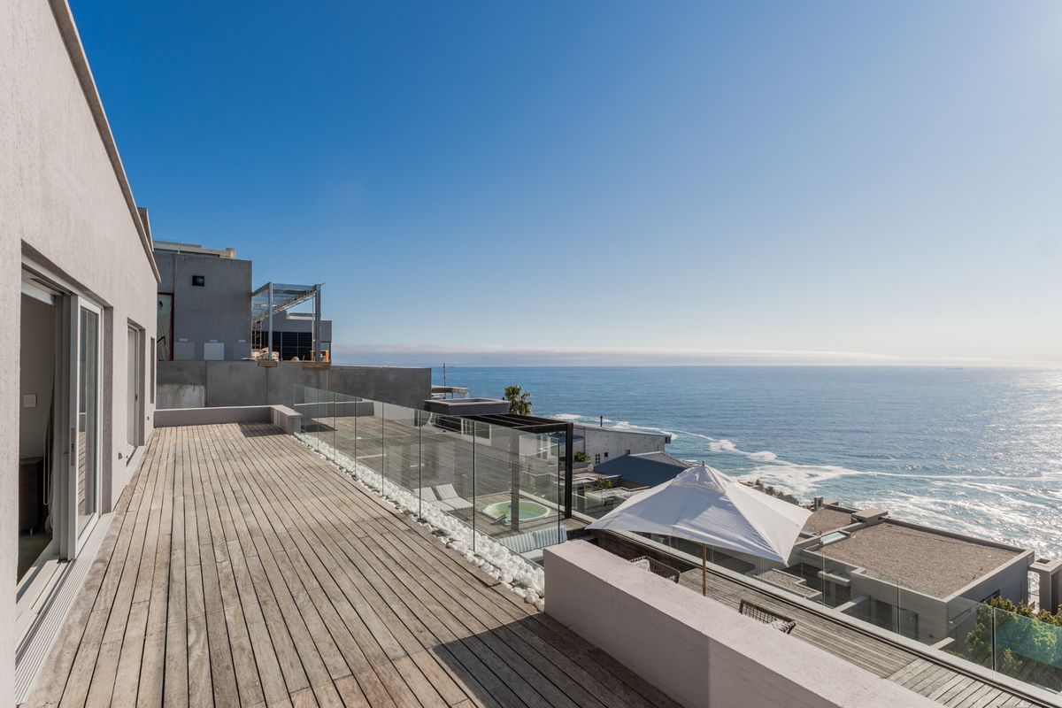 House For Sale in Bantry Bay, Cape Town, Western Cape - Photo 3