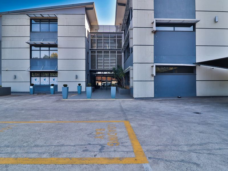 Office For Sale in Pietermaritzburg Central, Pietermaritzburg, KwaZulu Natal - Photo 2