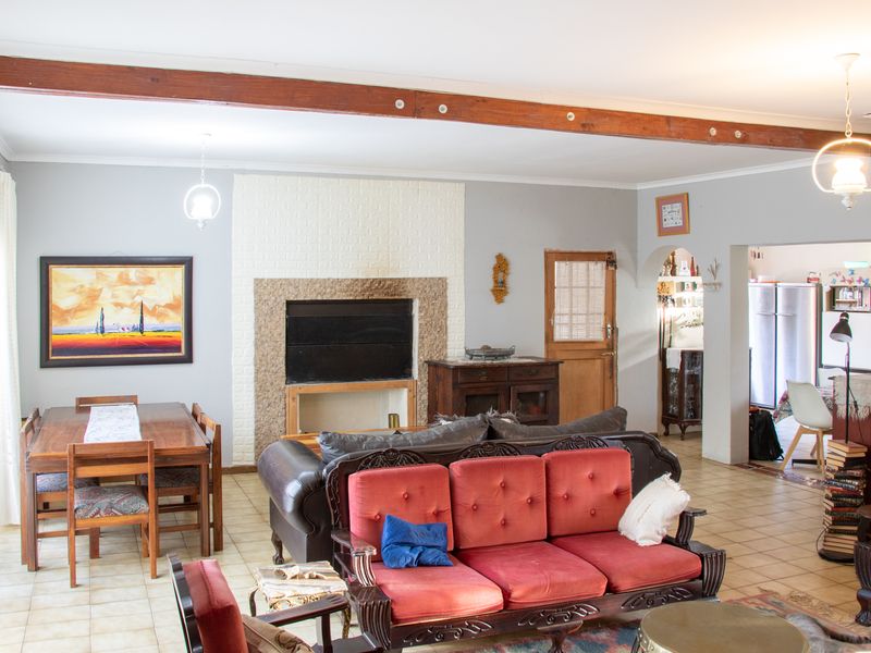 House For Sale in Somerset East, Eastern Cape - Photo 3