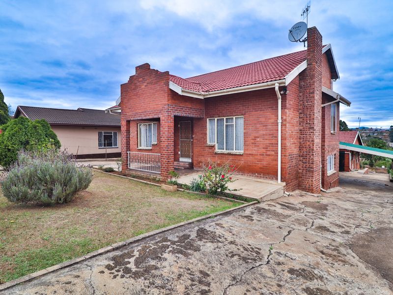 House For Sale in Howick West, Howick, KwaZulu Natal - Photo 2