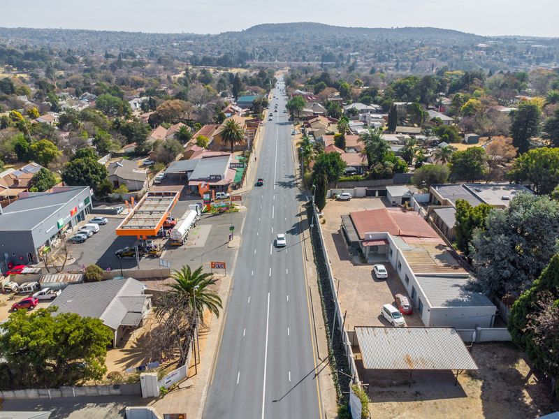 House For Sale in Fontainebleau, Randburg, Gauteng - Photo 7