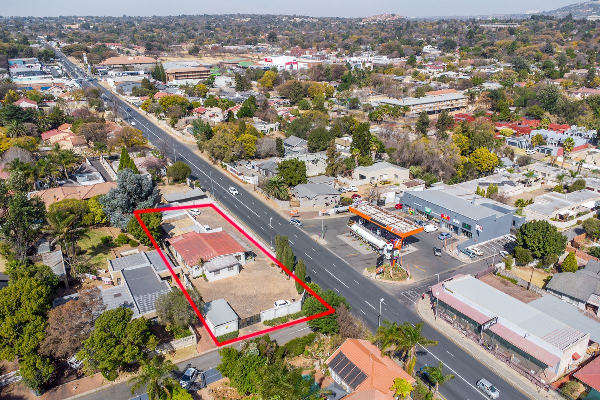 House For Sale in Fontainebleau, Randburg, Gauteng - Photo 3