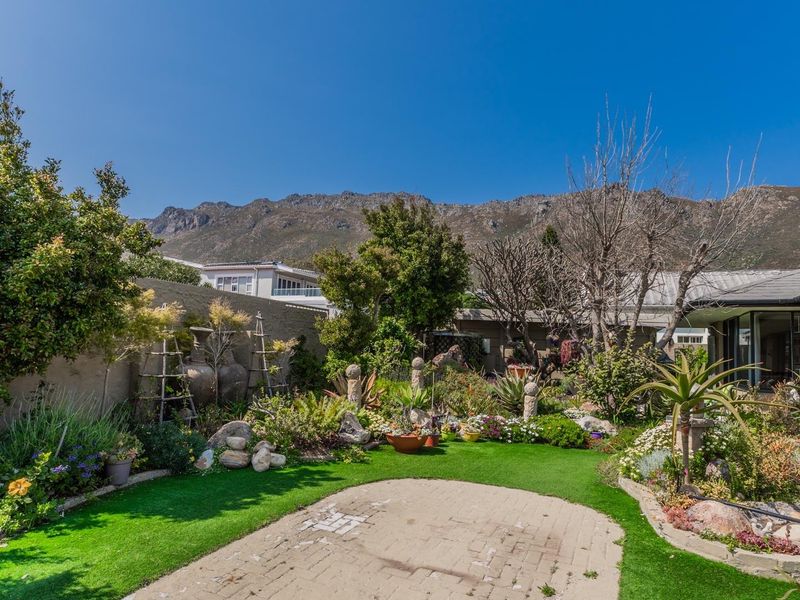 Newly Renovated 3 bedroom home. - Photo 4