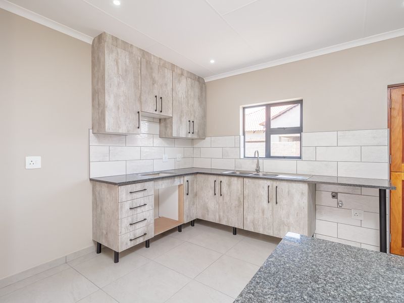 House For Sale in Hexrivier Lifestyle Estate, Waterkloof AH, Rustenburg, North West - Photo 10