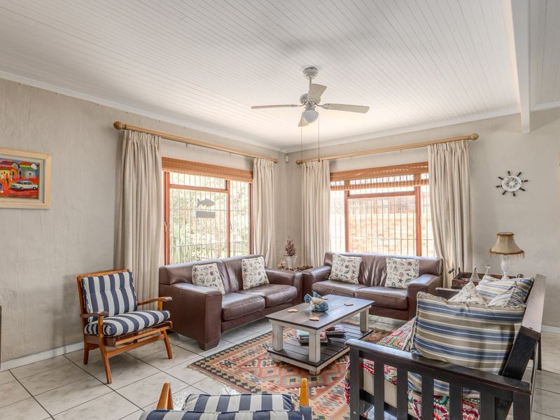 House For Sale in Franskraal, Gansbaai, Western Cape - Photo 5