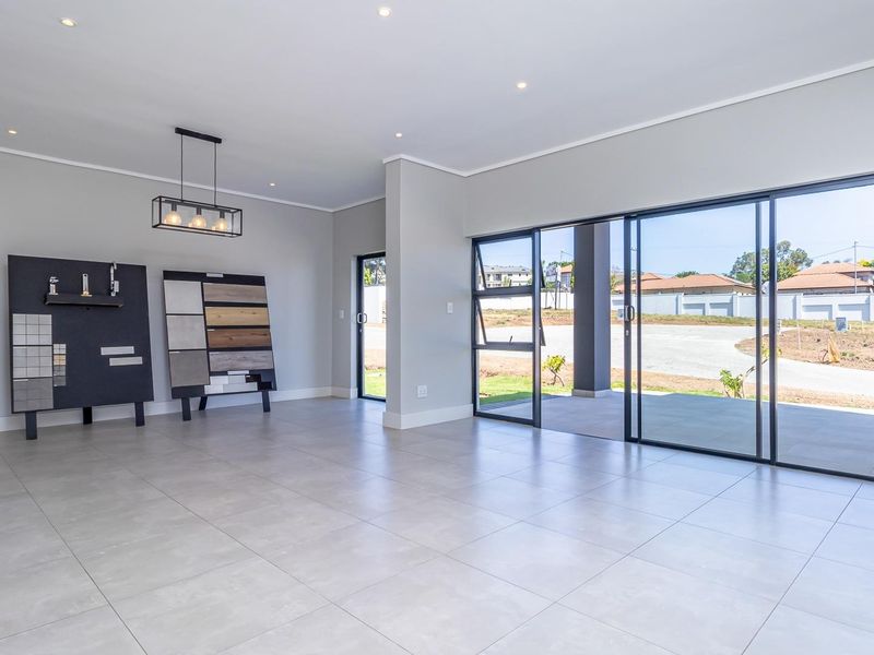 NEXT LEVEL LIVING  -  STUNNING 4 BEDROOM MODERN MARVEL - Photo 4