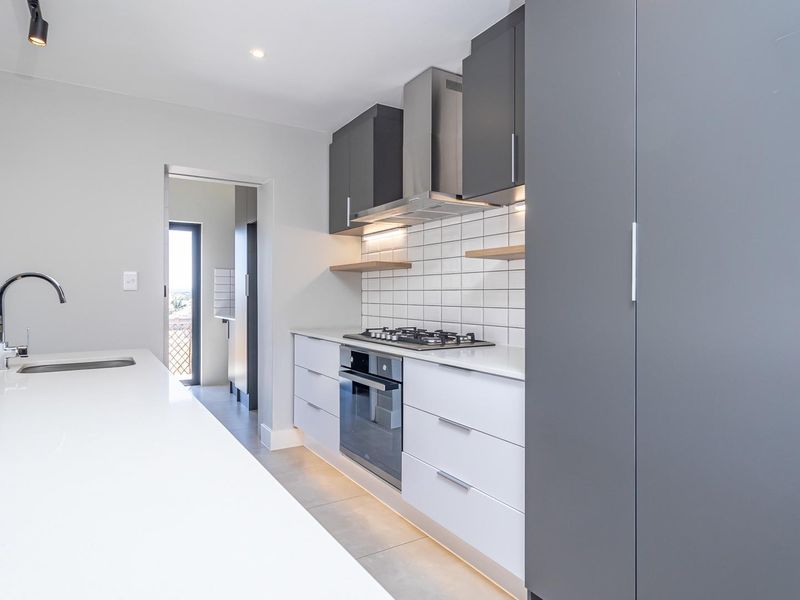 NEXT LEVEL LIVING  -  STUNNING 4 BEDROOM MODERN MARVEL - Photo 6