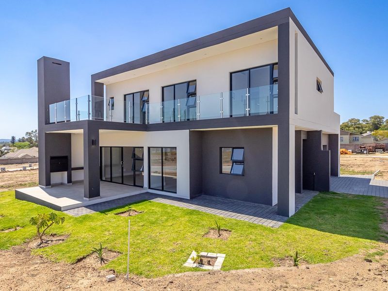 3 BEDROOMS - ONE VISION - YOUR PERFECT HOME STARTS HERE - Photo 1