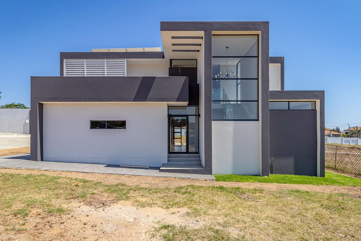 3 BEDROOMS - ONE VISION - YOUR PERFECT HOME STARTS HERE - Photo 2