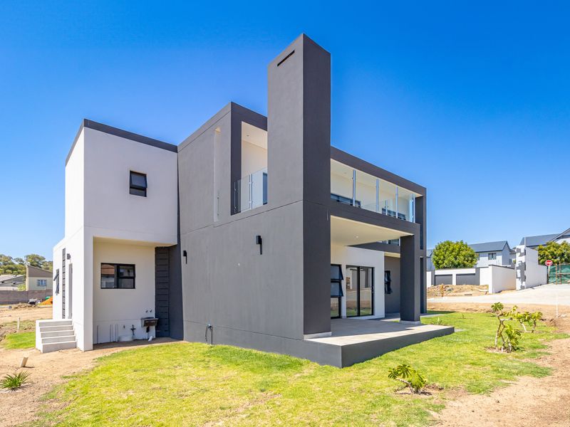 House For Sale in Fourways, Sandton, Gauteng - Photo 6