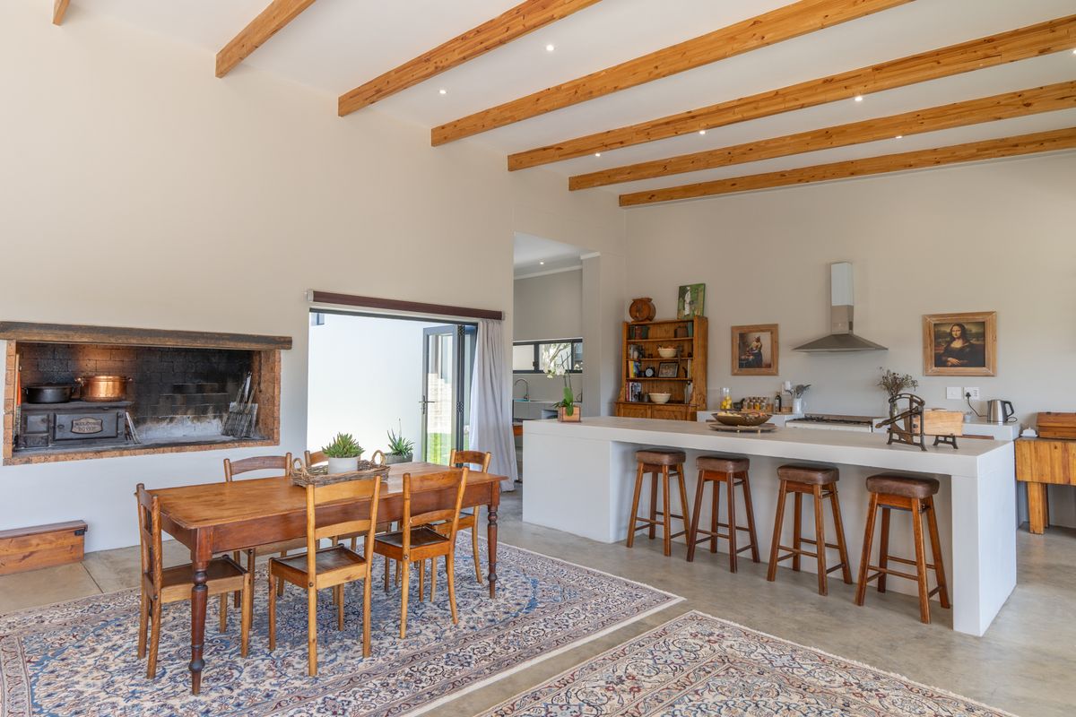 House For Sale in Oubaai, George, Western Cape - Photo 2