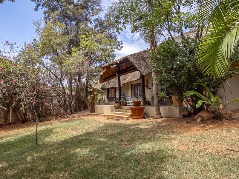 House For Sale in Cashan, Rustenburg, North West - Photo 2