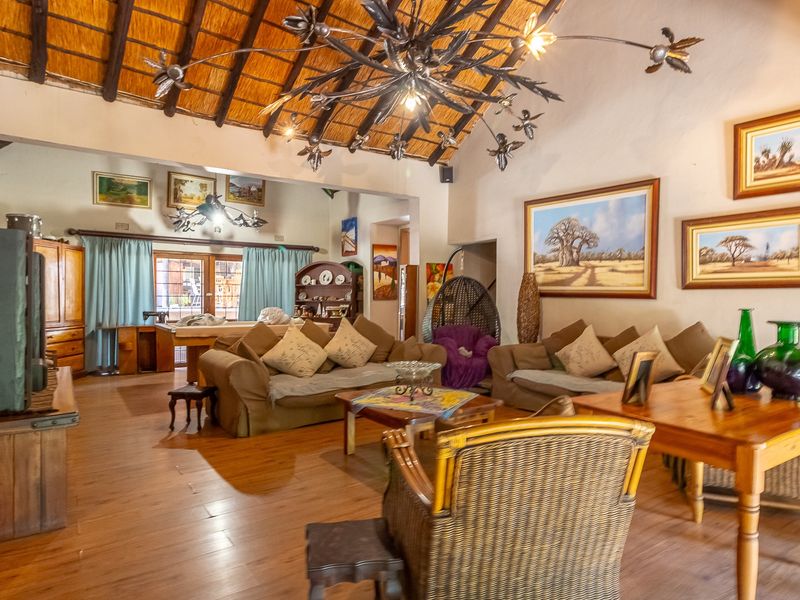 House For Sale in Cashan, Rustenburg, North West - Photo 3