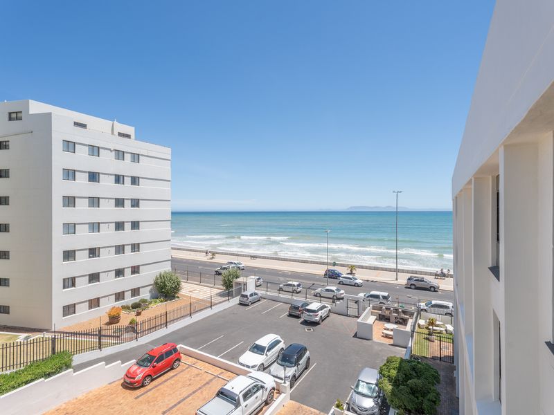 Apartment For Sale in Strand North, Strand, Western Cape - Photo 4